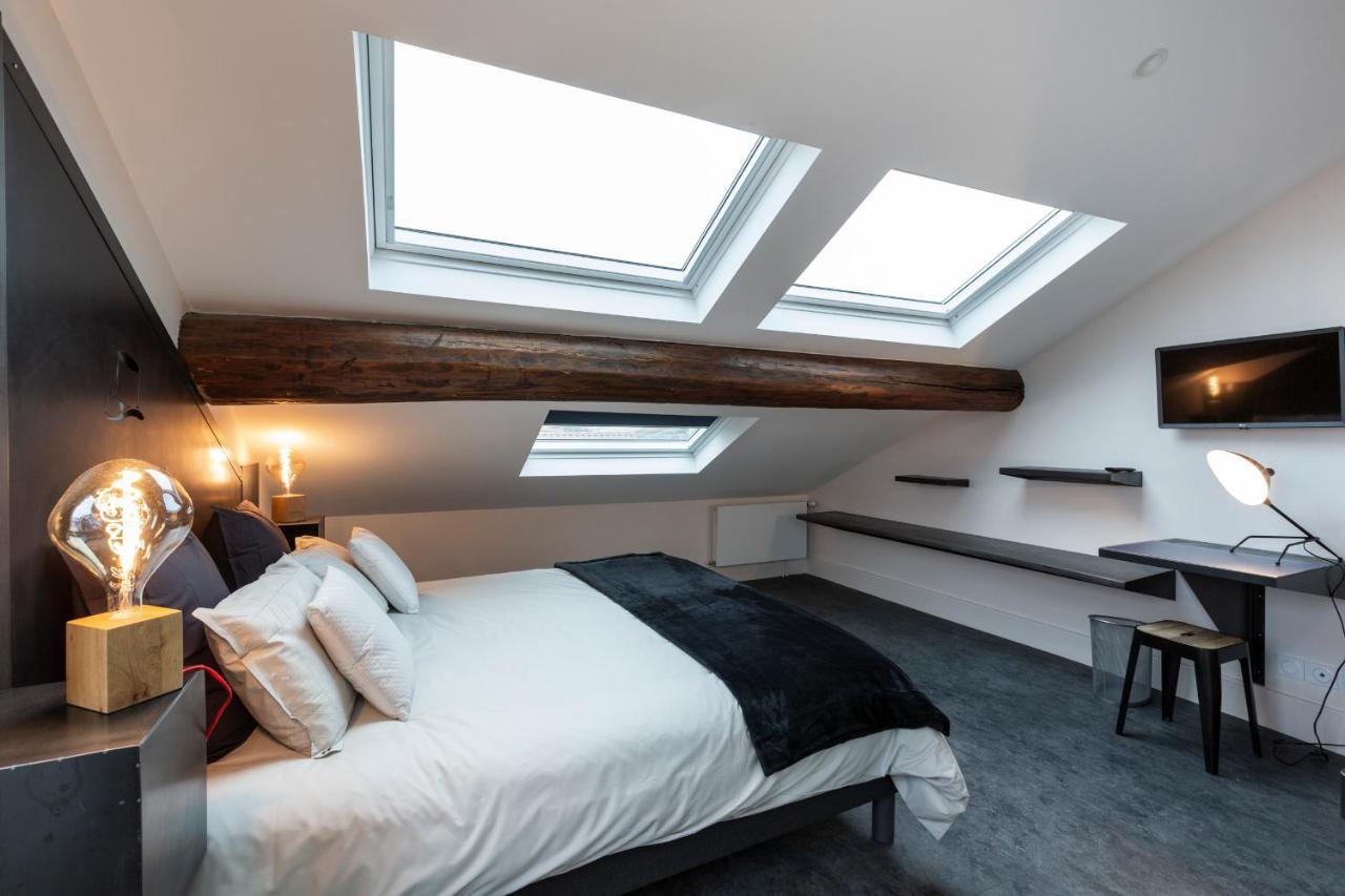 L'enclos De Ribains Guest house *