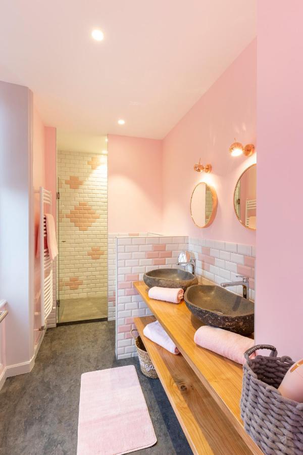 L'enclos De Ribains Guest house